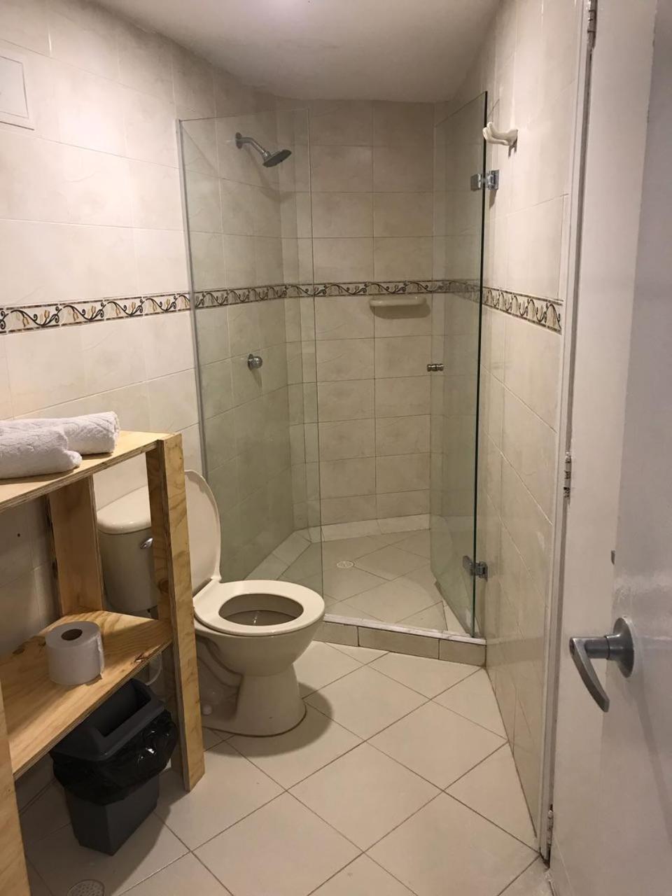 En El Laguito, Apartamento